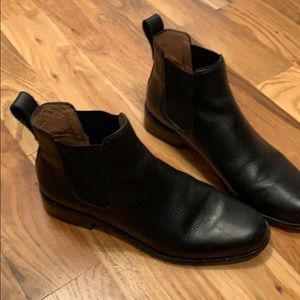Made well black leather ankle boots